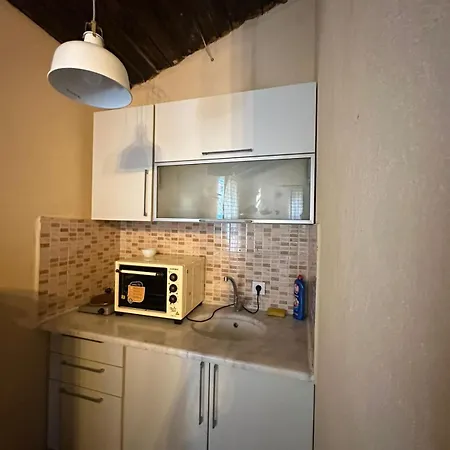 بيت ضيافة Zbb & ألانيا